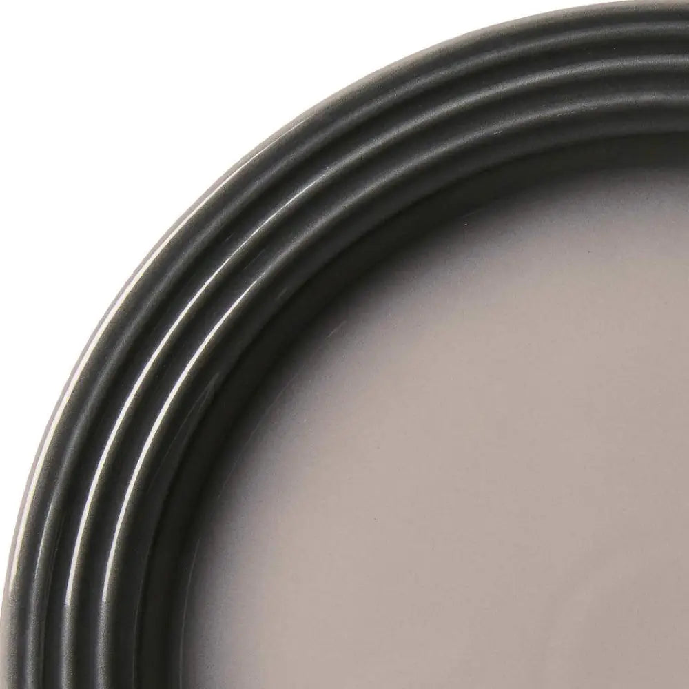 Le Creuset Set of (4) 10.5″ Dinner Plates - Plates